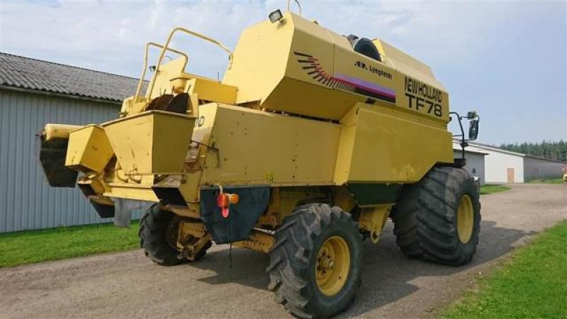 Mähdrescher del tipo New Holland TF78, Gebrauchtmaschine In Hemmet (Immagine 4)