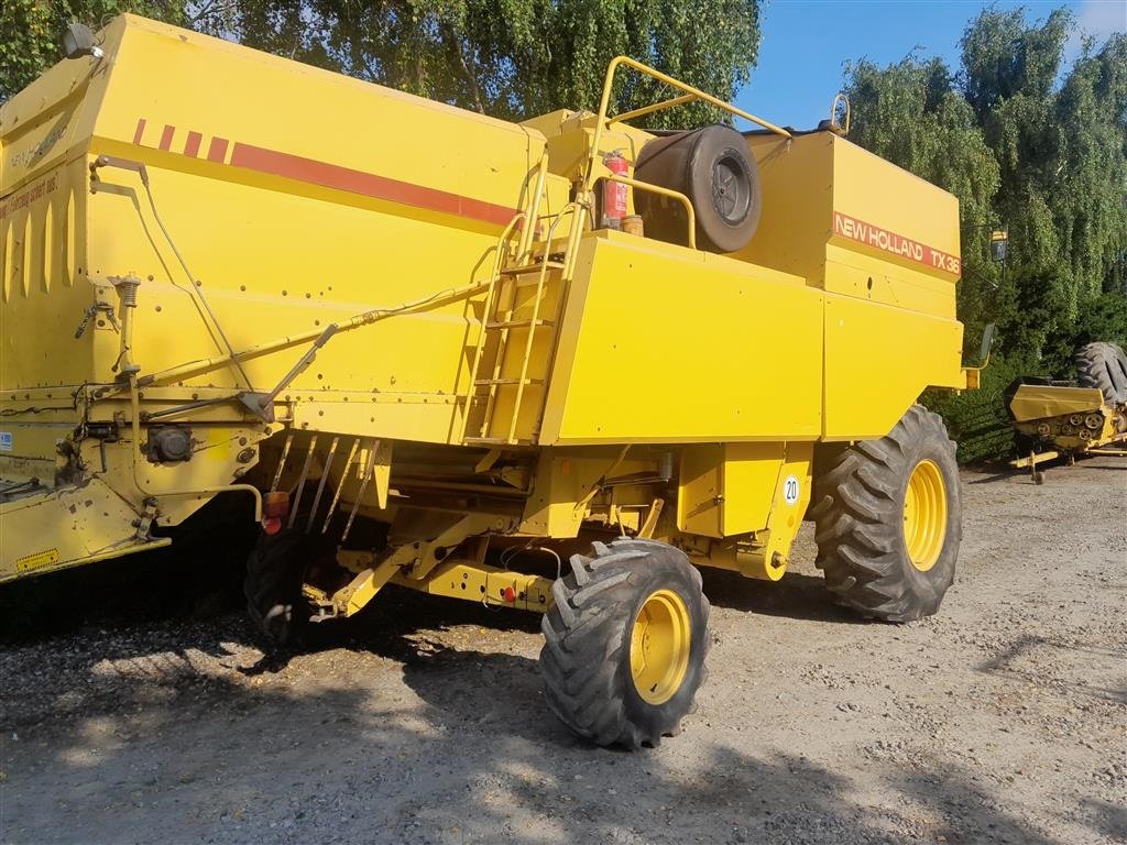 Mähdrescher tip New Holland TX 36 SLH 20 fods skærebord, Gebrauchtmaschine in Skive (Poză 4)