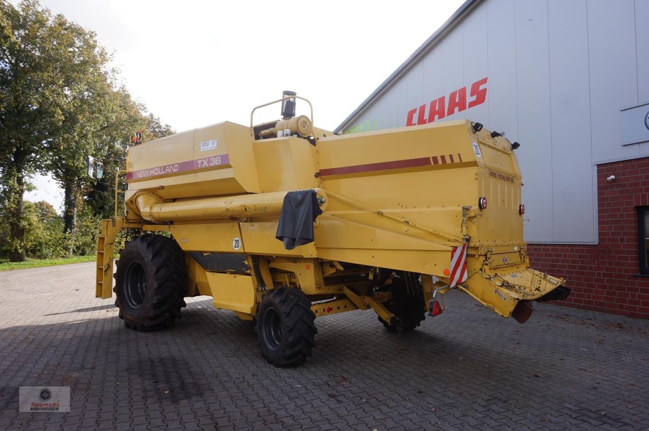 Mähdrescher του τύπου New Holland TX 36, Gebrauchtmaschine σε Barßel Harkebrügge (Φωτογραφία 8)