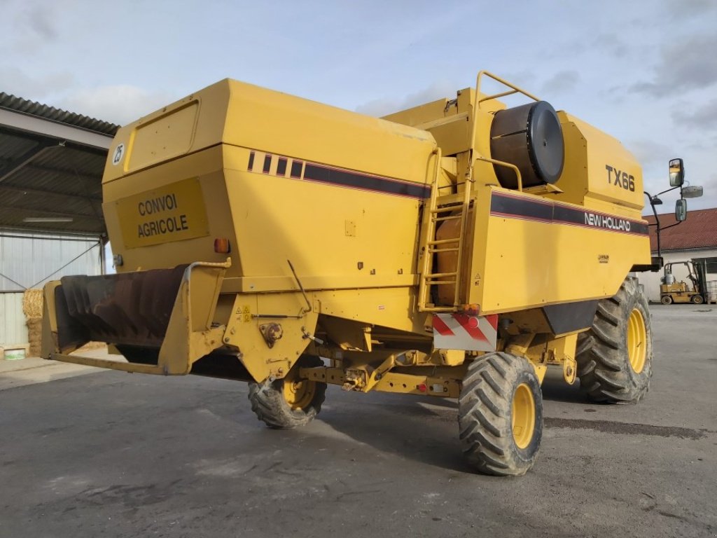 Mähdrescher του τύπου New Holland TX 66, Gebrauchtmaschine σε VERT TOULON (Φωτογραφία 10)