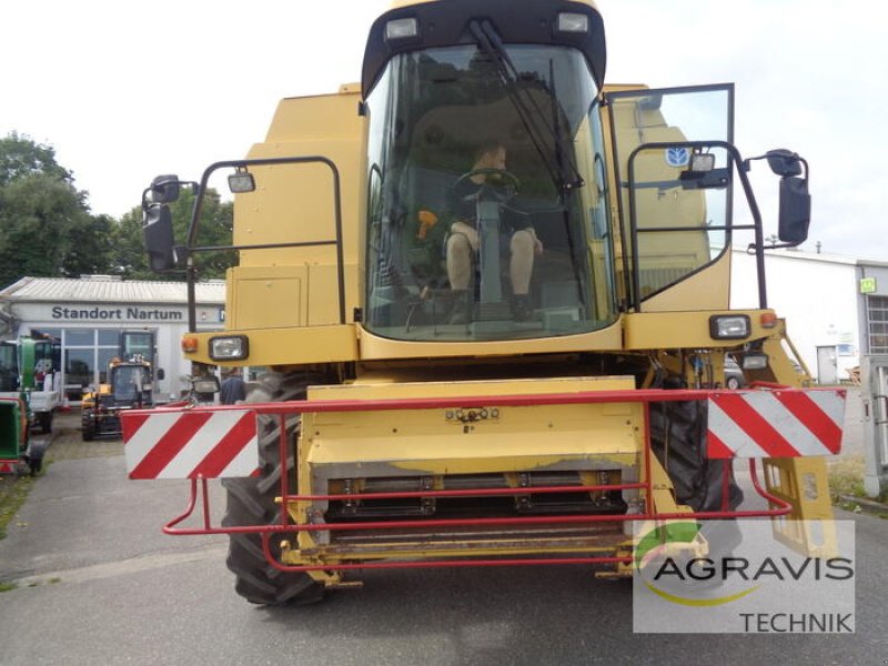 Mähdrescher of the type New Holland TX 68 HYDRO, Gebrauchtmaschine in Nartum (Picture 2)