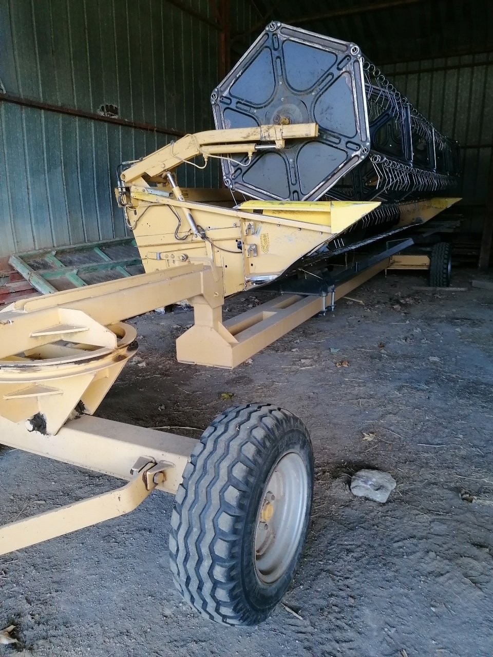 Mähdrescher van het type New Holland TX 68 plus, Gebrauchtmaschine in Saint-Nabord (Foto 8)