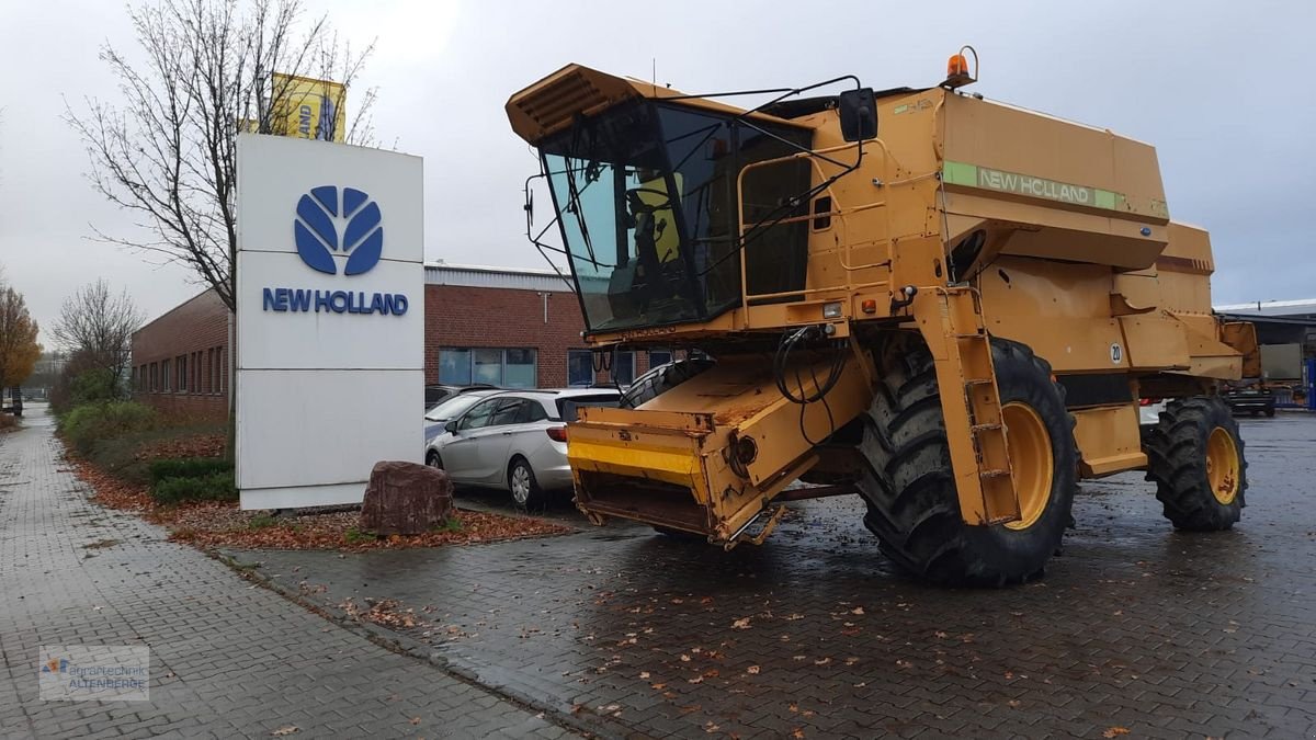 Mähdrescher des Typs New Holland TX36 Hydrostat 4x4 mit 17 Foot, Gebrauchtmaschine in Altenberge (Bild 2)