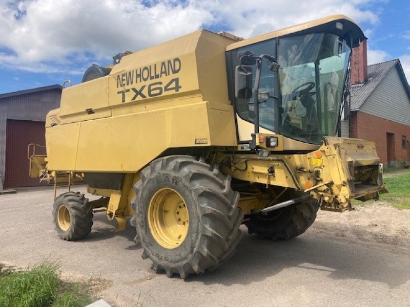 Mähdrescher typu New Holland TX64FSH 17F, Gebrauchtmaschine w Thisted (Zdjęcie 6)