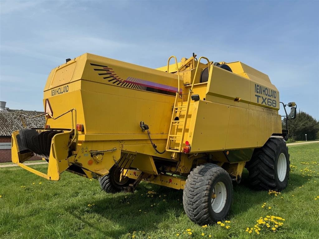 Mähdrescher typu New Holland TX66 TX 68, Gebrauchtmaschine w Holstebro (Zdjęcie 4)