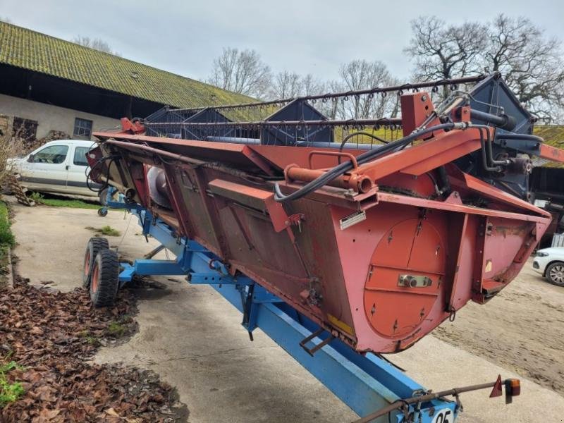 Mähdrescher tip Sonstige 2188, Gebrauchtmaschine in BRAY en Val (Poză 6)