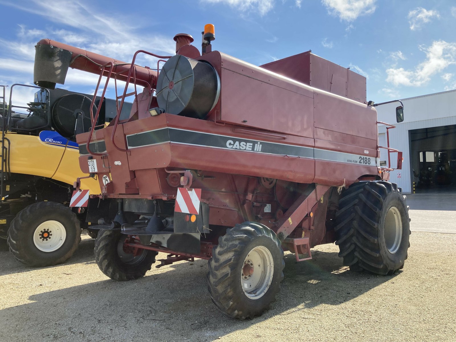 Mähdrescher van het type Sonstige AXIAL 2188, Gebrauchtmaschine in LAIGNES (Foto 5)