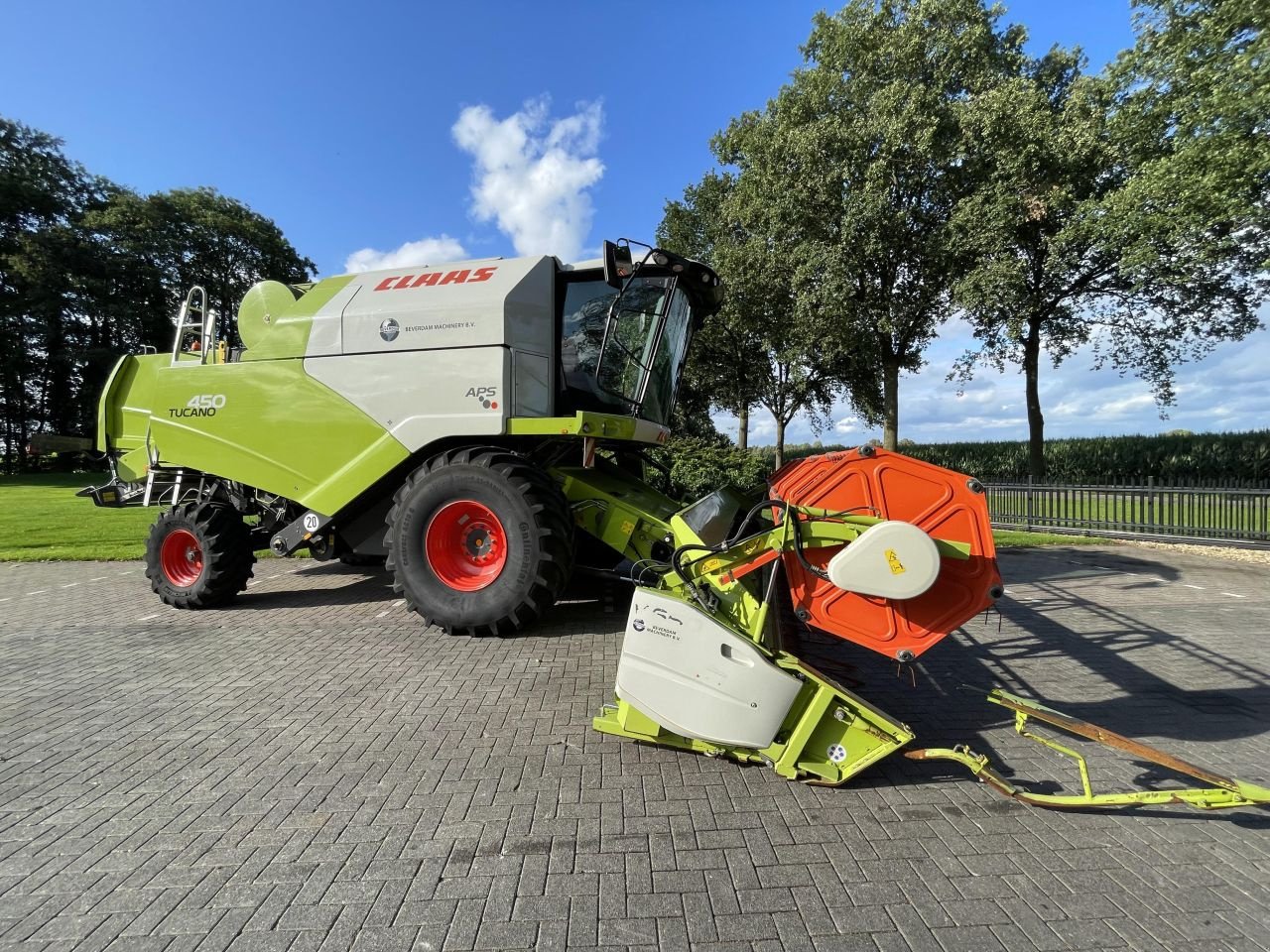 Mähdrescher typu Sonstige Claas Tucano 450, Gebrauchtmaschine w Vriezenveen (Zdjęcie 3)