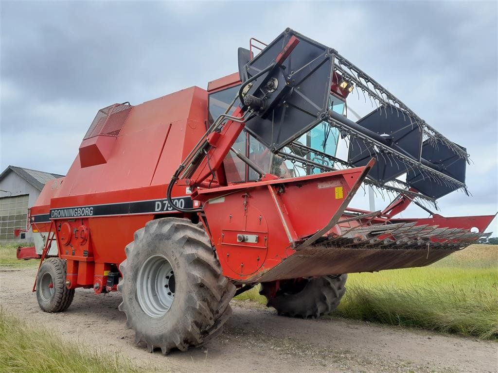 Mähdrescher of the type Sonstige D 7500 14 fods en af de sidste produceret D7500, Gebrauchtmaschine in Skive (Picture 2)