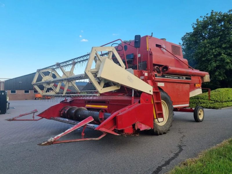 Mähdrescher tip Sonstige International 933 combine, Gebrauchtmaschine in Lunteren