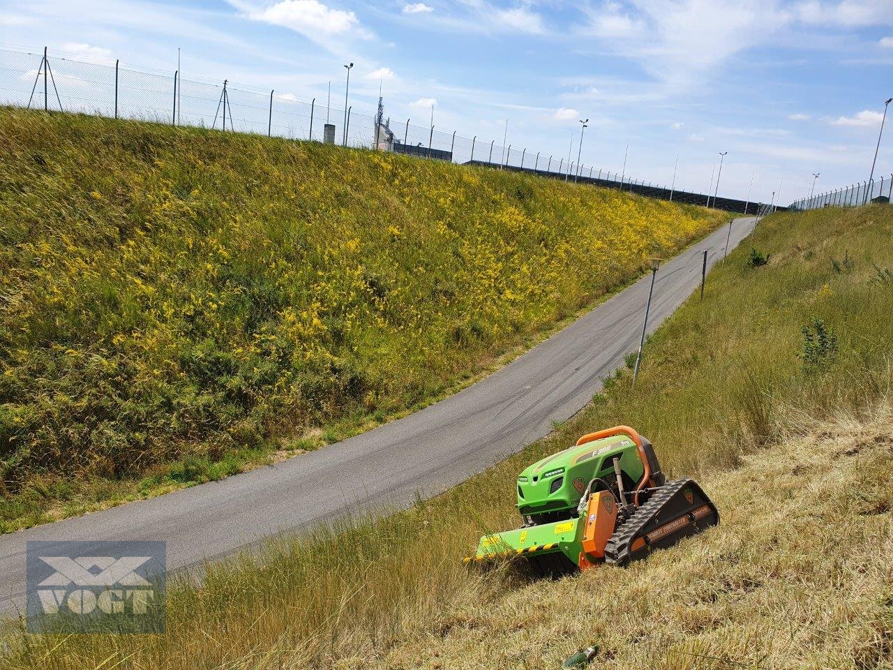 Mähraupe za tip MDB F300 PRO Mulchraupe /Mähraupe /Funkraupe-Lagergerät-, Neumaschine u Schmallenberg (Slika 10)