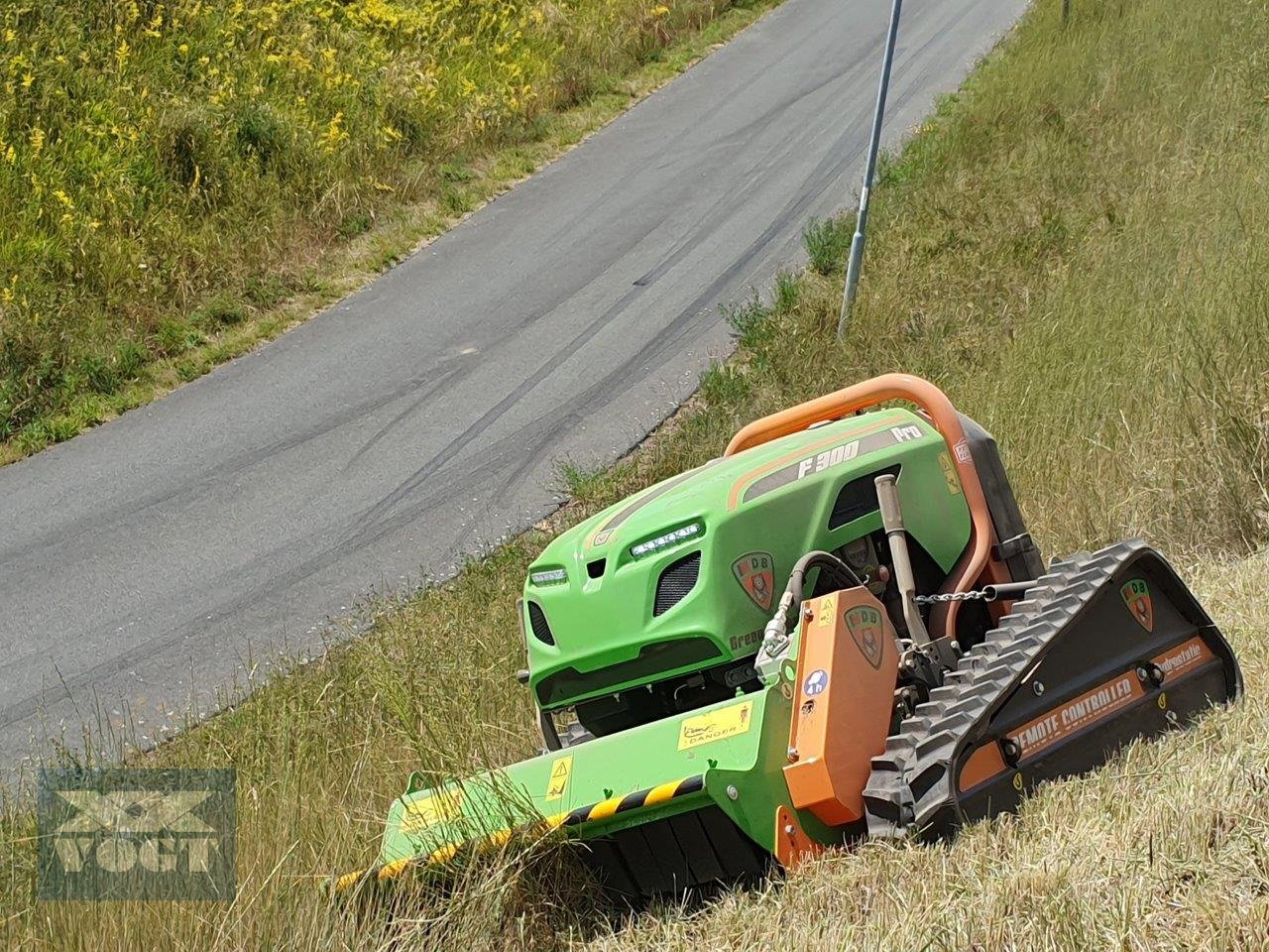 Mähraupe del tipo MDB F300 PRO Mulchraupe /Mähraupe /Funkraupe-Lagergerät-, Neumaschine en Schmallenberg (Imagen 11)