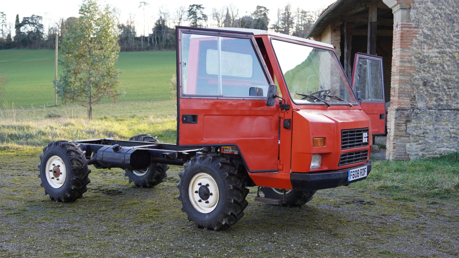 Mähtrak & Bergtrak типа Reform Muli 600, Gebrauchtmaschine в Lacougotte Cadoul (Фотография 2)