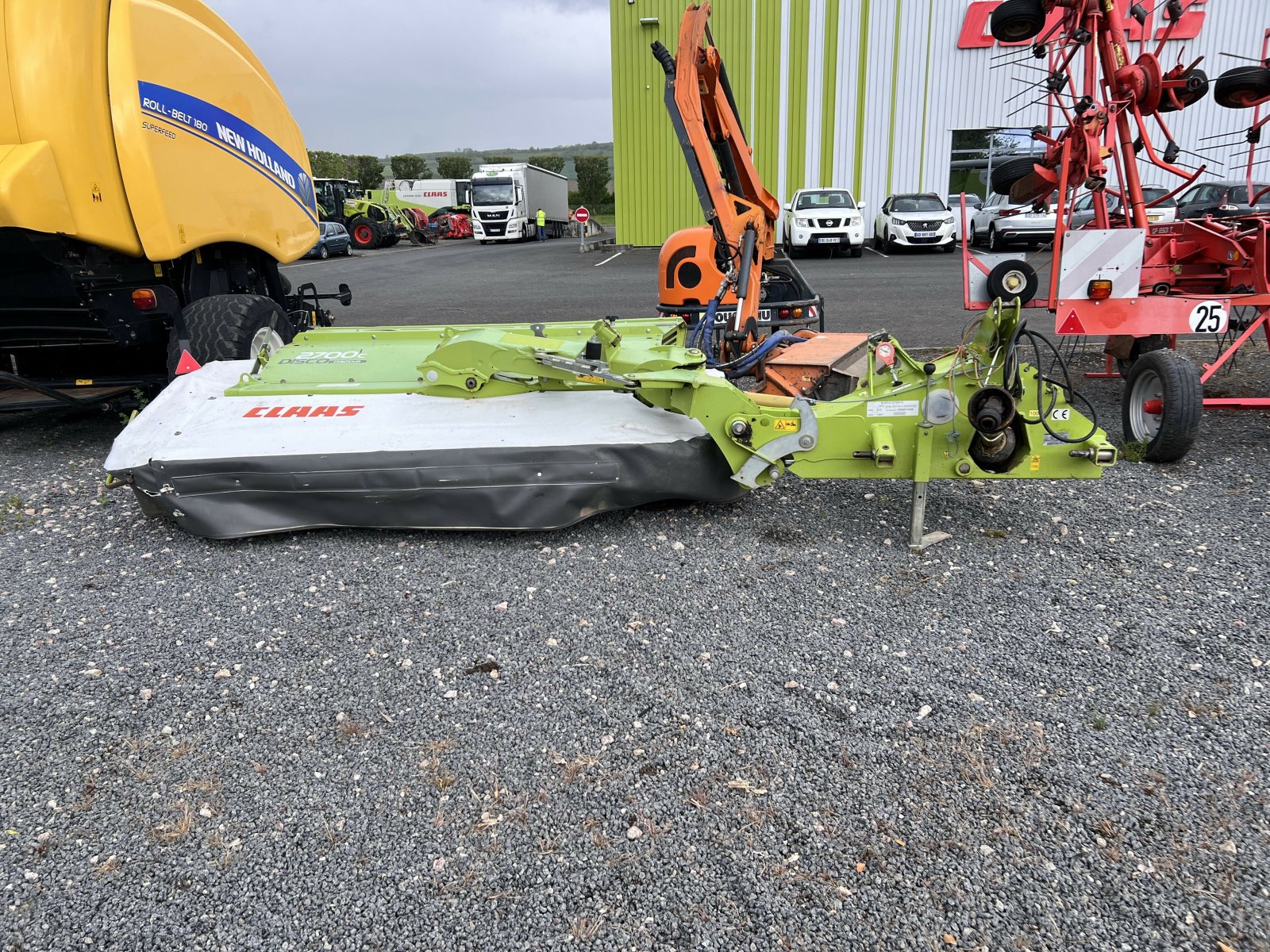 Mähwerk tip CLAAS DISCO 2700 C, Gebrauchtmaschine in Issoire (Poză 10)