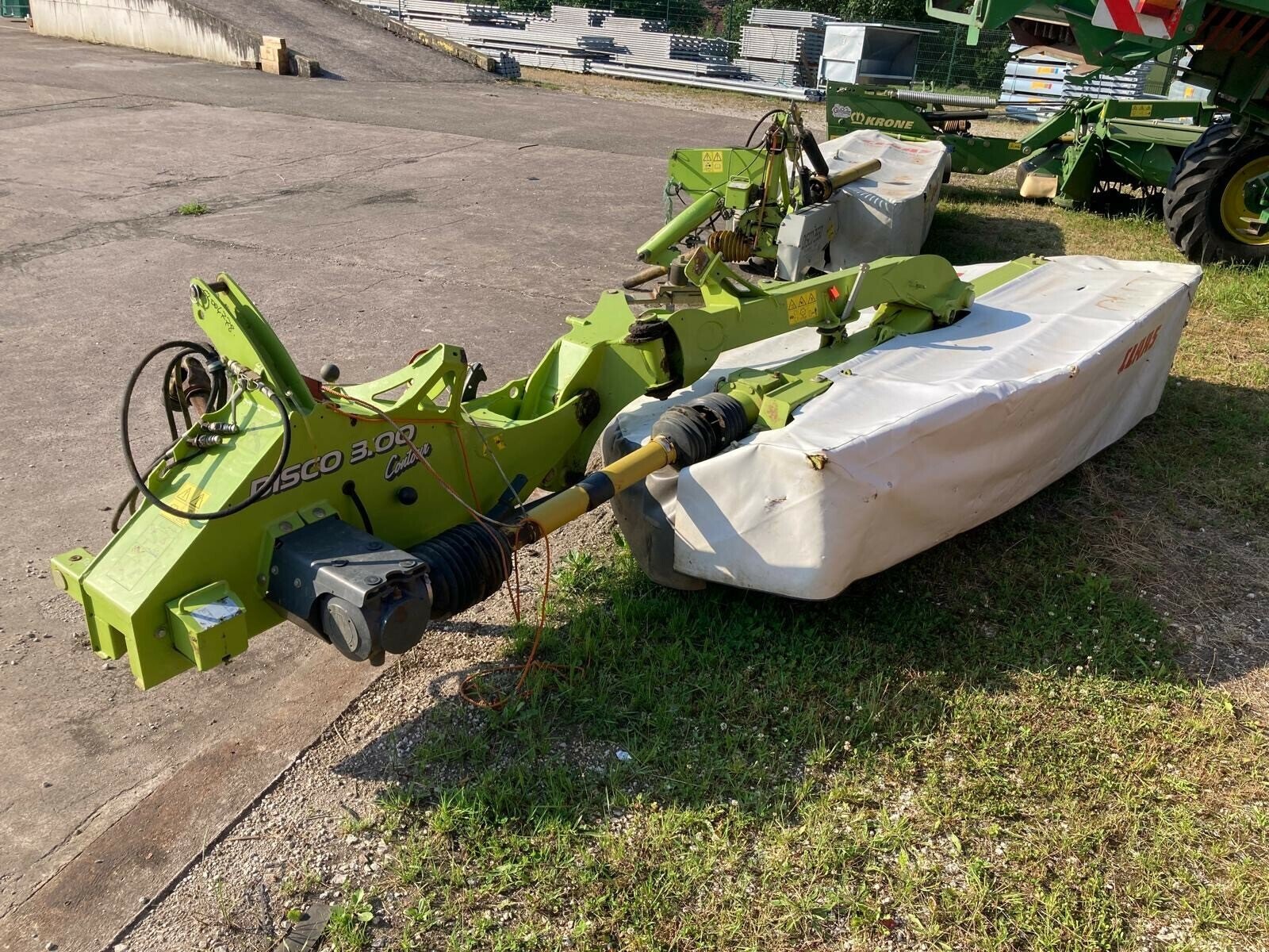 Mähwerk des Typs CLAAS DISCO 3100, Gebrauchtmaschine in NOGENT (Bild 3)