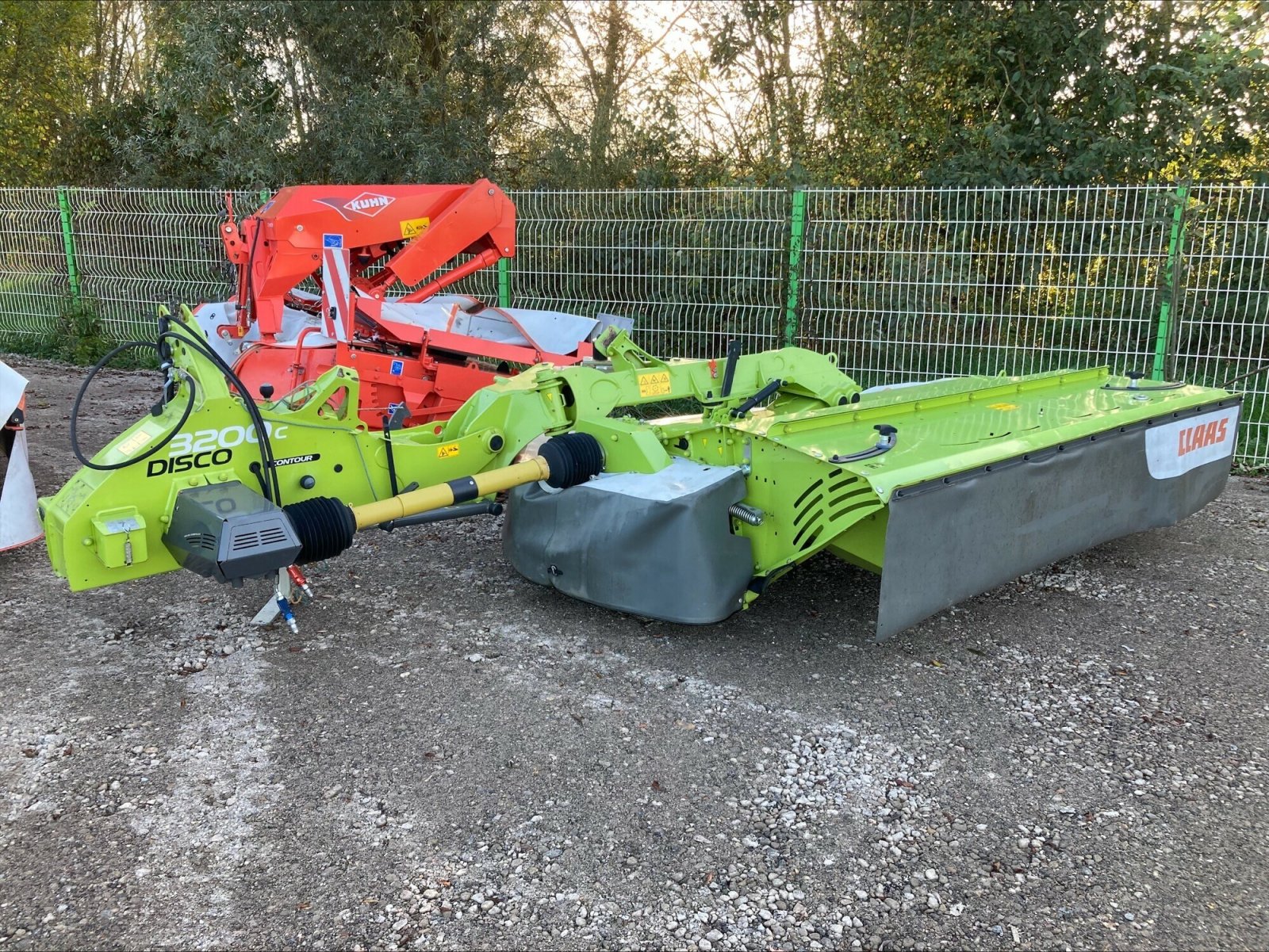 Mähwerk tipa CLAAS DISCO 3200 C CONTOUR, Gebrauchtmaschine u CHEMINOT (Slika 2)