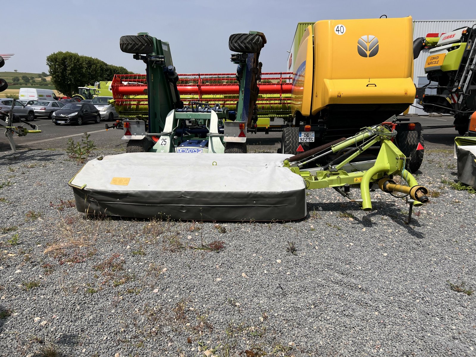 Mähwerk des Typs CLAAS FAUCHEUSE DISO 2650, Gebrauchtmaschine in Issoire (Bild 4)