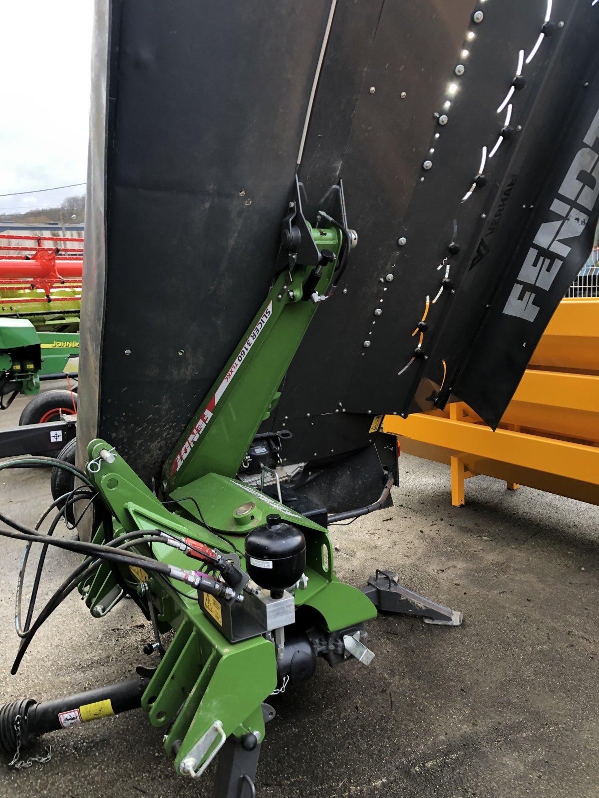 Mähwerk del tipo Fendt FAUCHEUSE FENDT SLIVER 3160, Gebrauchtmaschine en BLENDECQUES (Imagen 3)