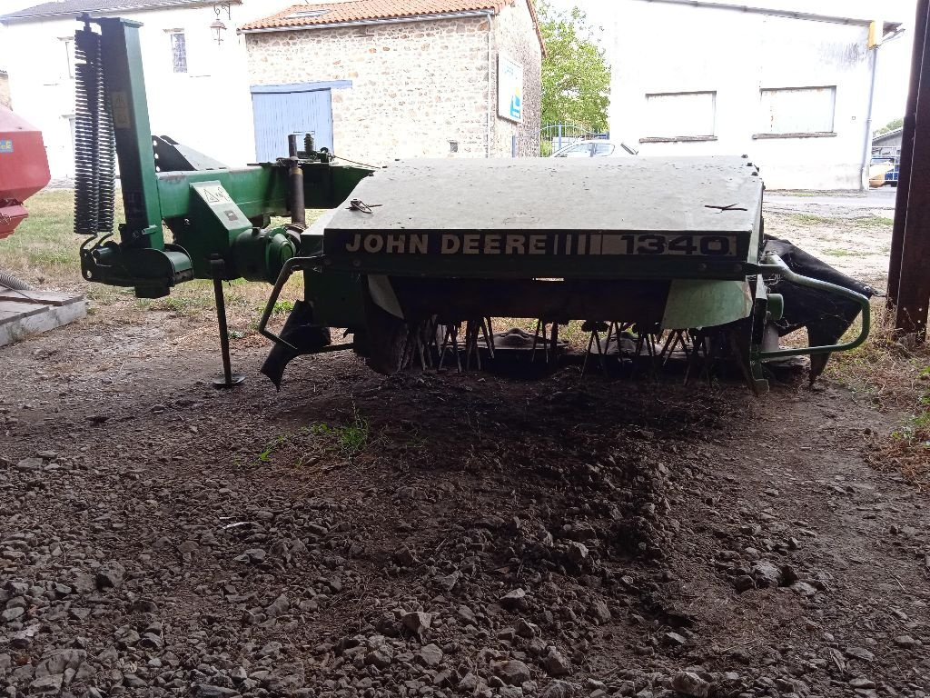 Mähwerk типа John Deere 1340, Gebrauchtmaschine в COGNAC LA FORET (Фотография 3)