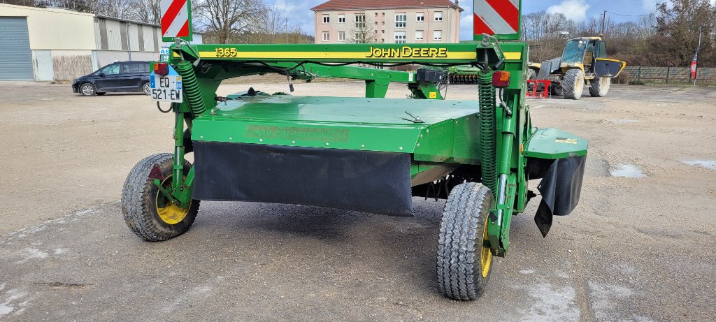 Mähwerk Türe ait John Deere 1365, Gebrauchtmaschine içinde Lérouville (resim 7)