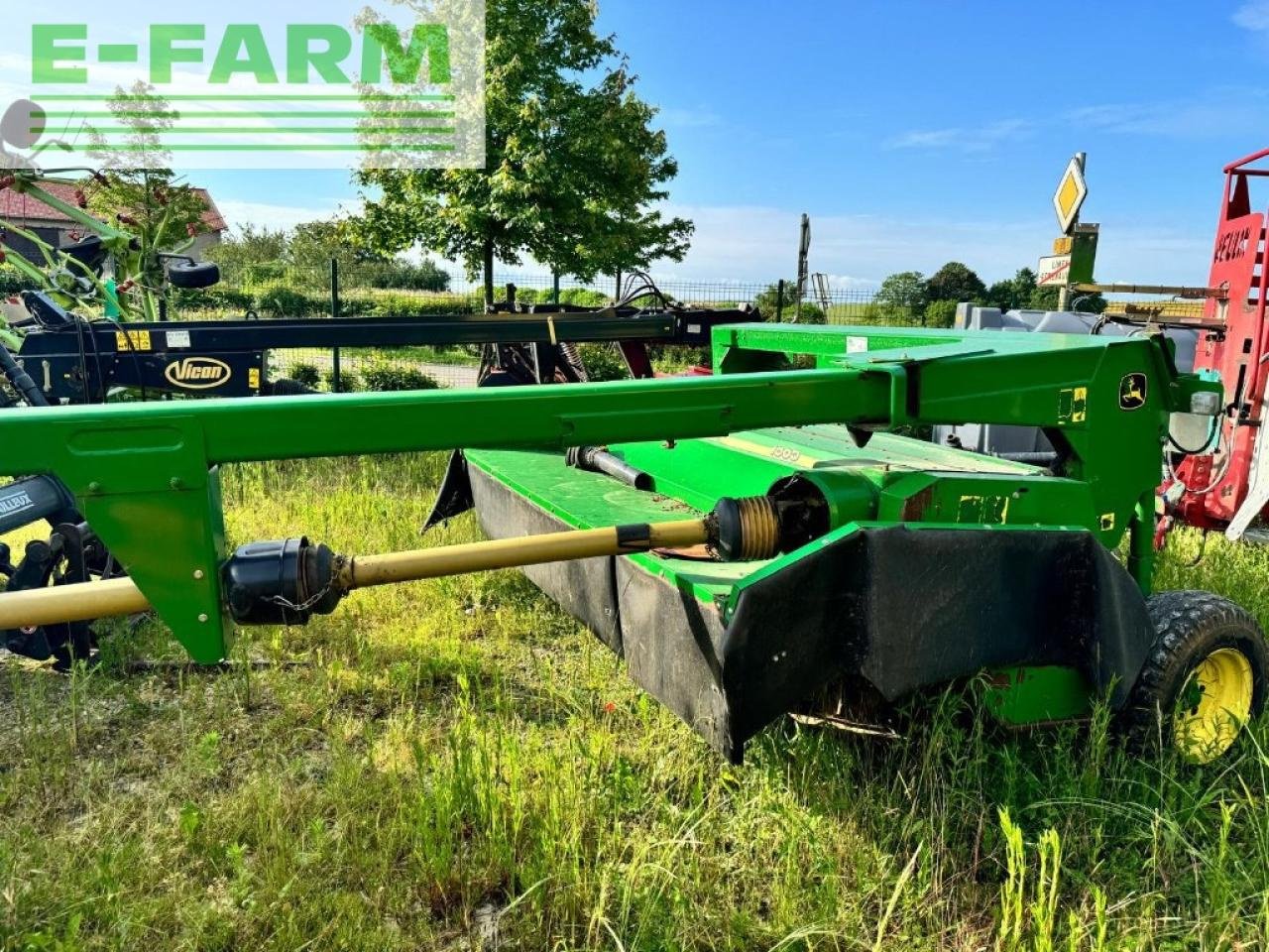 Mähwerk Türe ait John Deere 1365, Gebrauchtmaschine içinde CHAUVONCOURT (resim 1)