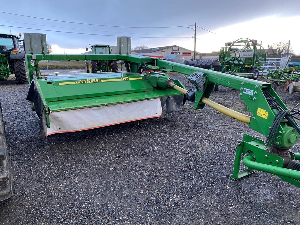 Mähwerk van het type John Deere 1365, Gebrauchtmaschine in GUERET (Foto 1)