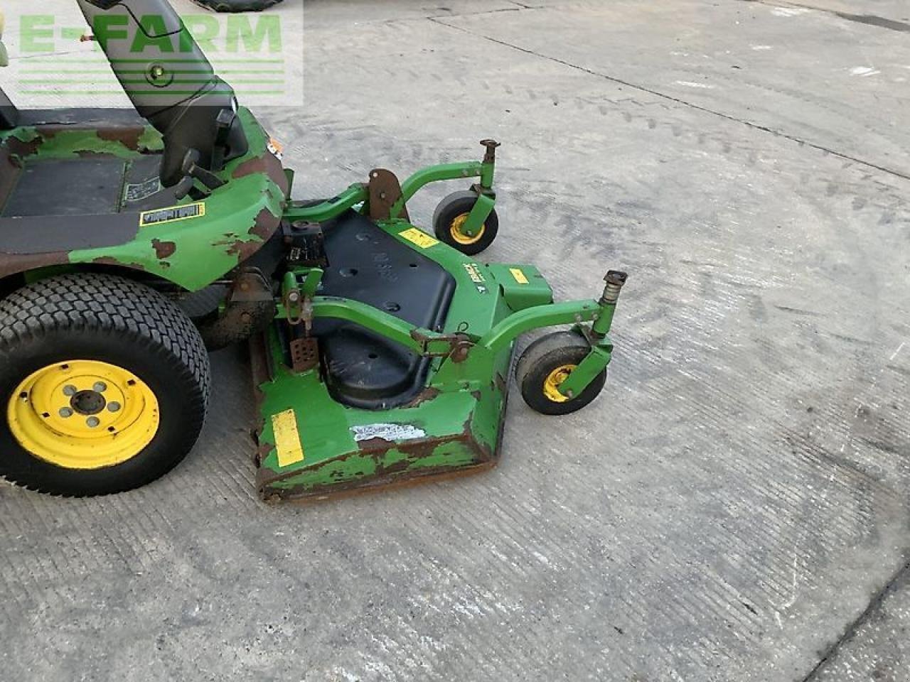 Mähwerk of the type John Deere 1565 series out front mower (st21726), Gebrauchtmaschine in SHAFTESBURY (Picture 9)