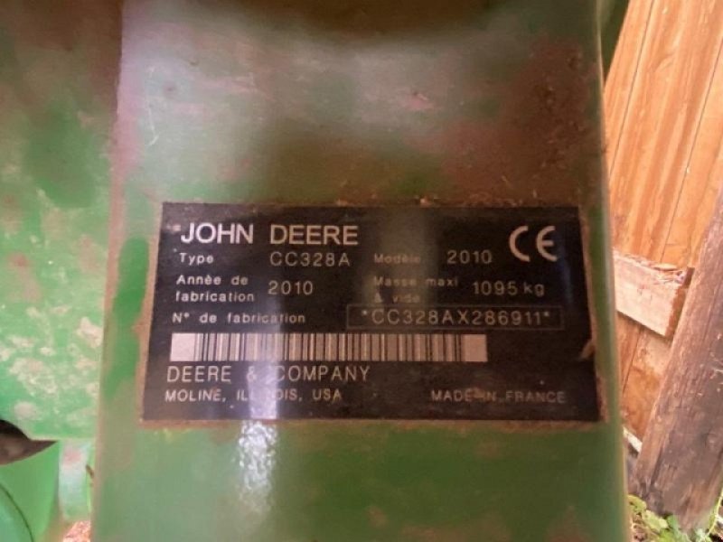 Mähwerk Türe ait John Deere 328A, Gebrauchtmaschine içinde LE PONT CHRETIEN (resim 2)