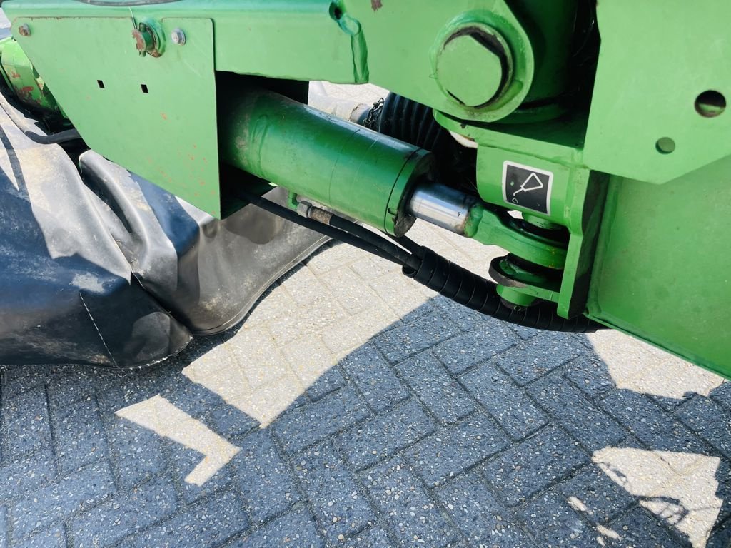 Mähwerk tip John Deere 331 achtermaaier met kneuzer/ Kuhn FC313, Gebrauchtmaschine in BOEKEL (Poză 5)