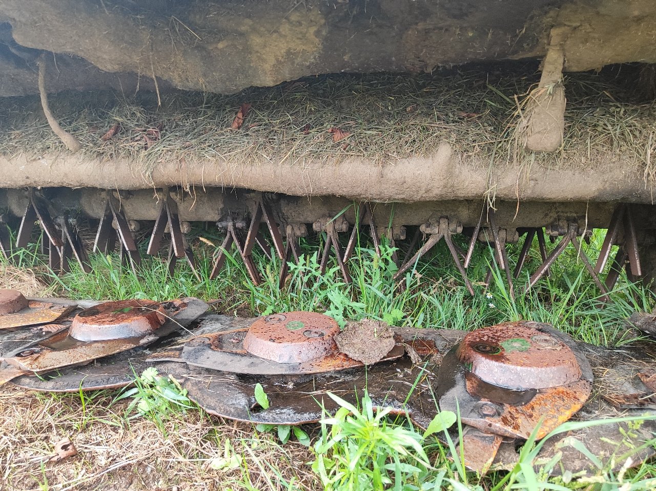 Mähwerk tip John Deere 331, Gebrauchtmaschine in MANDRES-SUR-VAIR (Poză 6)