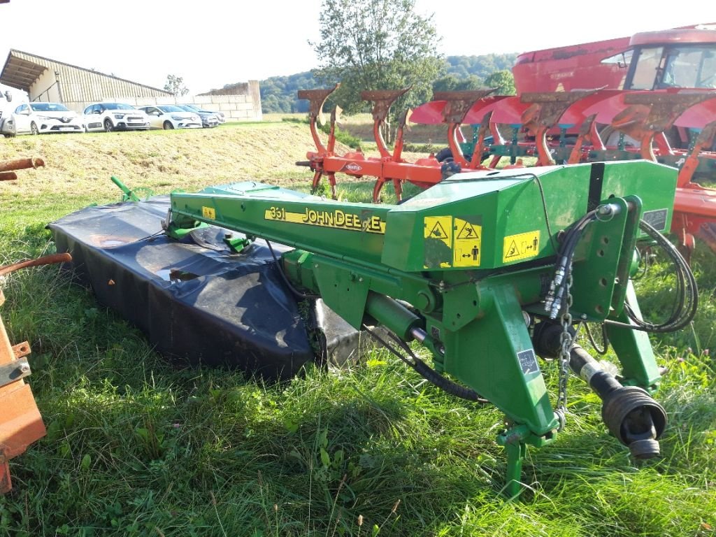 Mähwerk typu John Deere 331, Gebrauchtmaschine v BRAS SUR MEUSE (Obrázek 1)