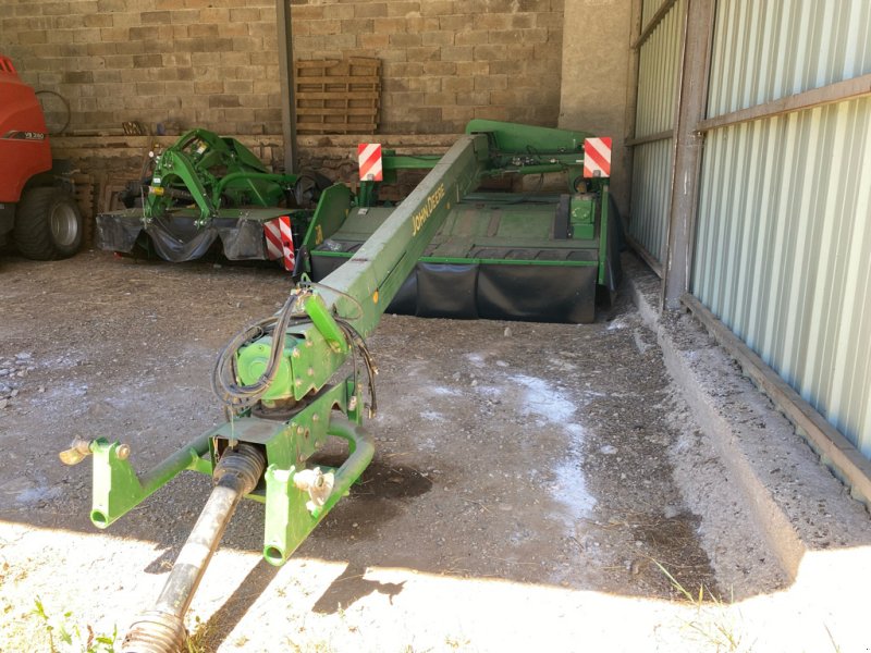 Mähwerk del tipo John Deere 730, Gebrauchtmaschine In SAINT FLOUR (Immagine 1)