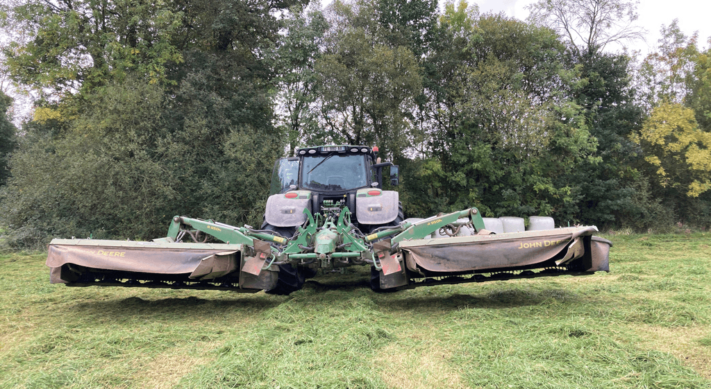 Mähwerk typu John Deere 950R, Gebrauchtmaschine v TREMEUR (Obrázek 1)