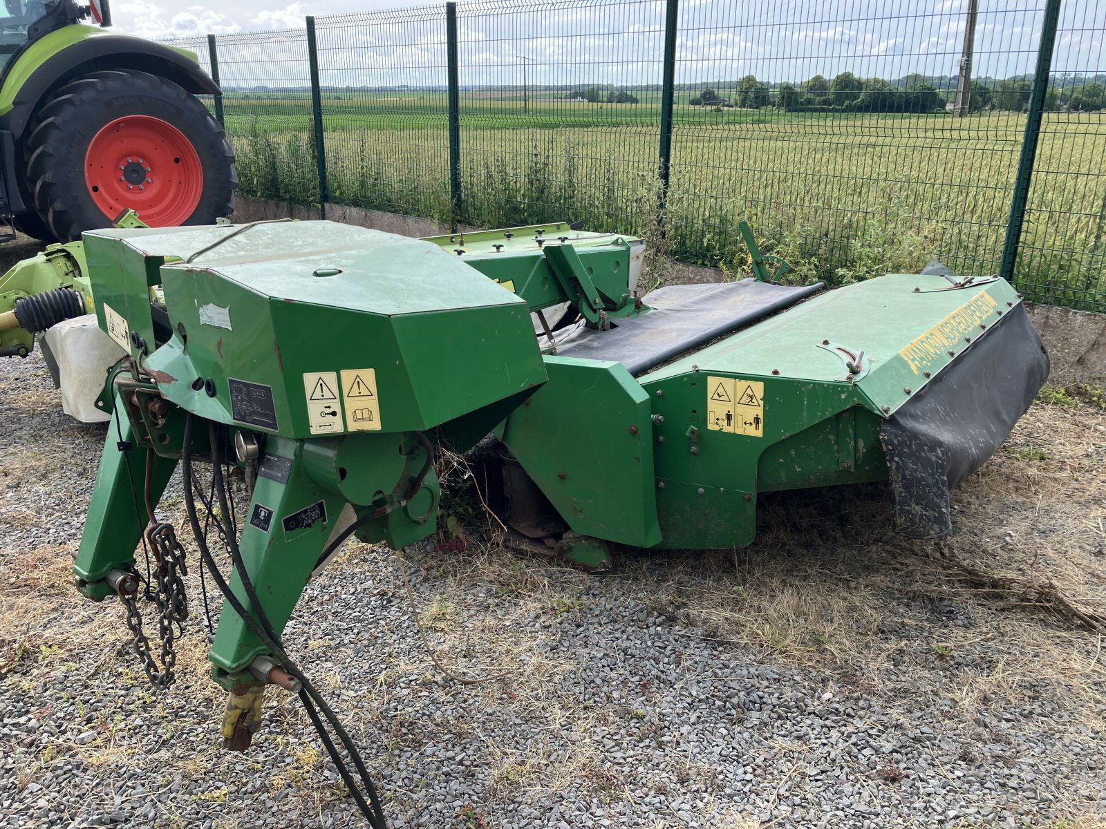 Mähwerk tip John Deere FAUCHEUSE 324, Gebrauchtmaschine in BEAUVOIS (Poză 2)