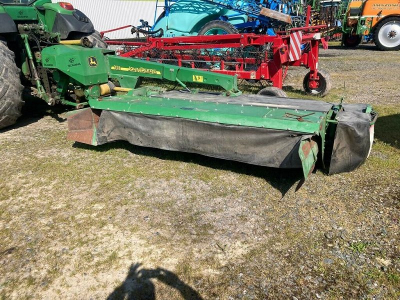 Mähwerk tip John Deere FAUCHEUSE JOHN DEERE 331, Gebrauchtmaschine in ST CLEMENT DE LA PLACE (Poză 1)