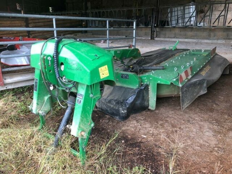 Mähwerk van het type John Deere J-D 331, Gebrauchtmaschine in Paray-le-monial (Foto 1)