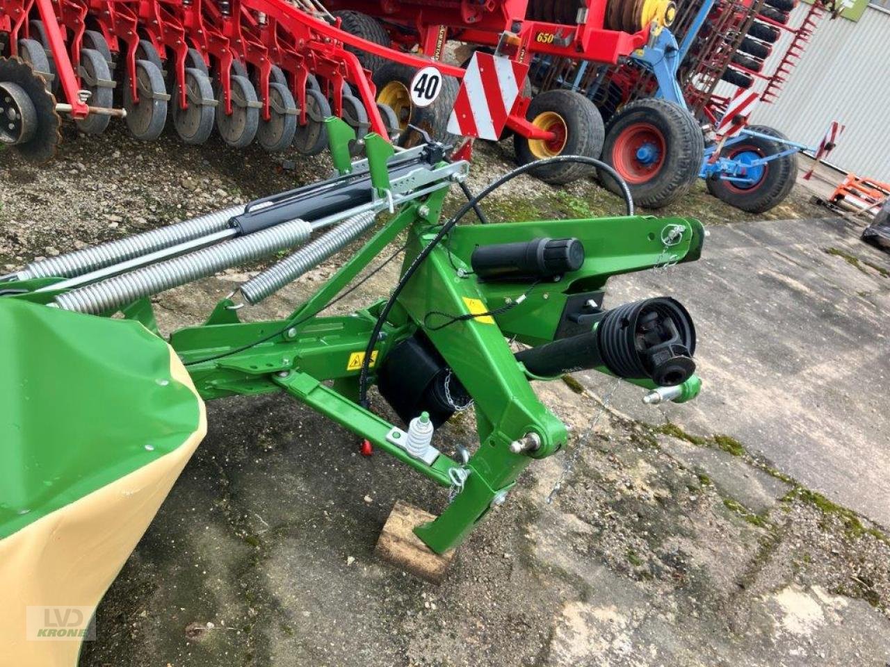 Mähwerk typu Krone ActiveMow R 320, Gebrauchtmaschine v Zorbau (Obrázok 4)