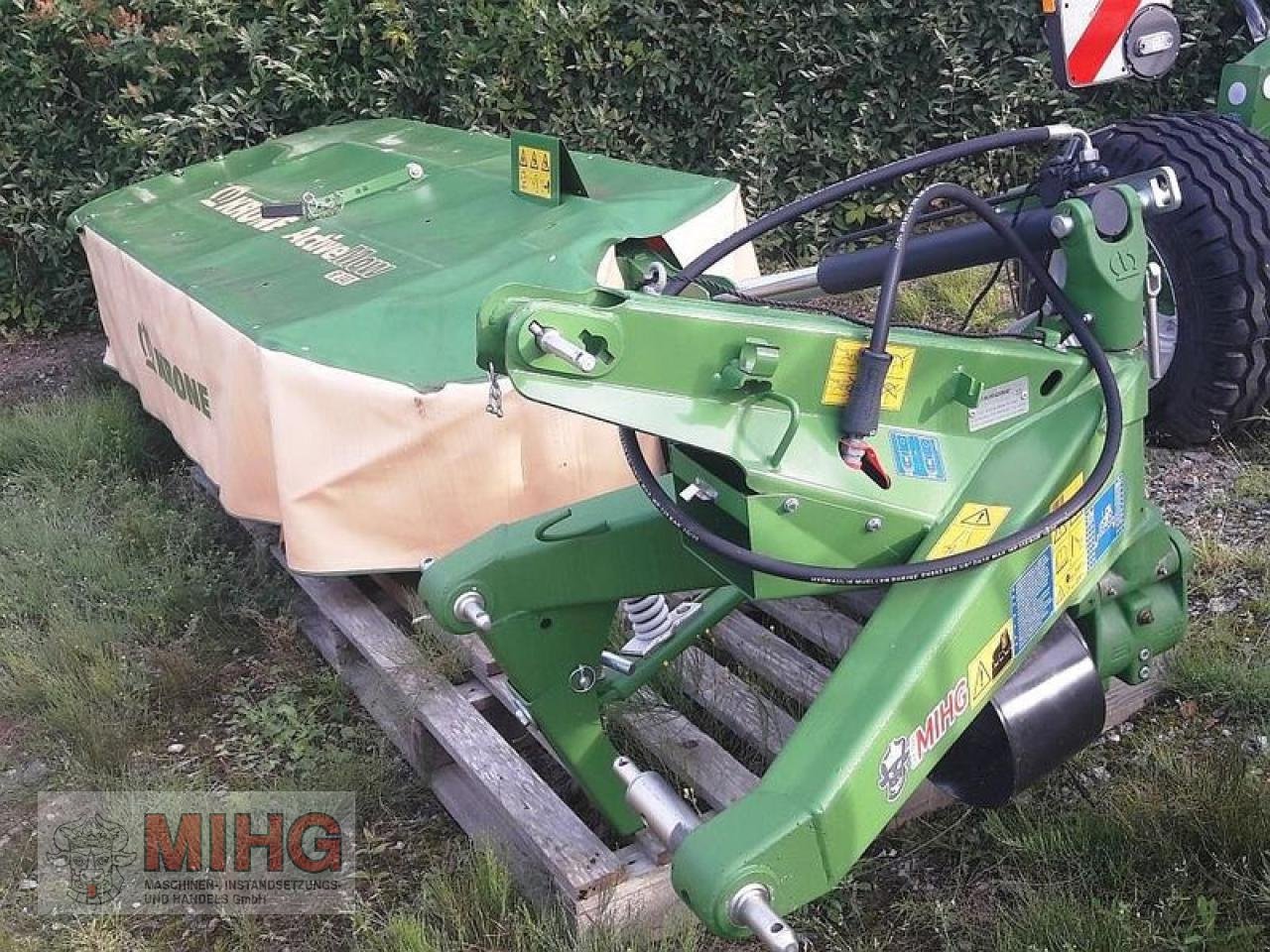 Mähwerk des Typs Krone AM R240, Neumaschine in Dummerstorf OT Petschow (Bild 2)