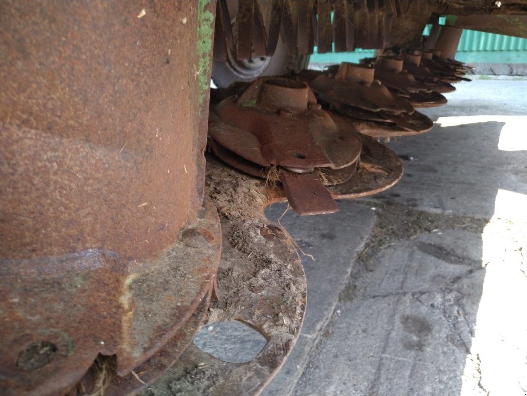 Mähwerk van het type Krone AMT 323 CV, Gebrauchtmaschine in Liebenwalde (Foto 12)