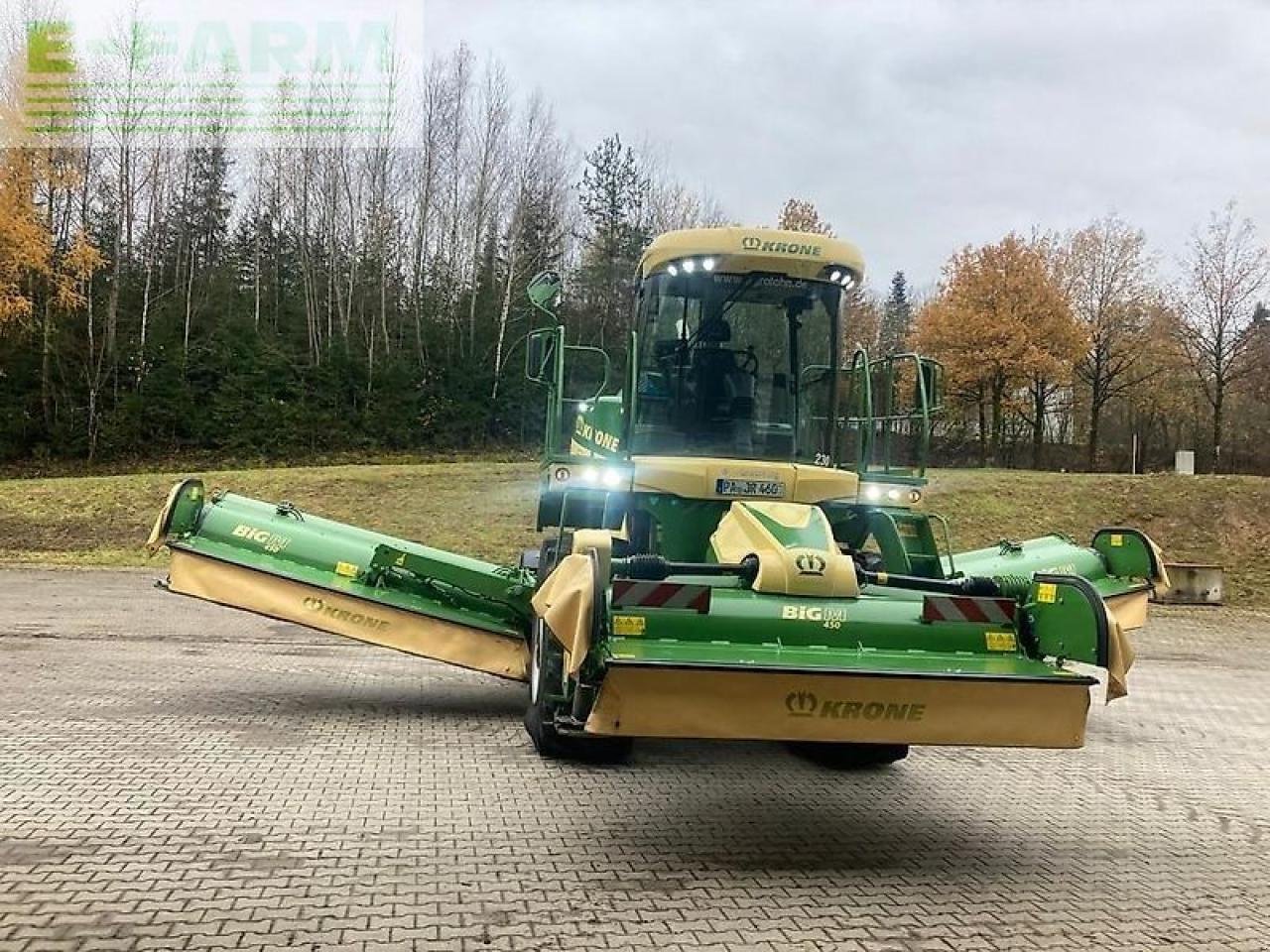 Mähwerk des Typs Krone big m 450 vc, Gebrauchtmaschine in NEUKIRCHEN V. WALD (Bild 2)