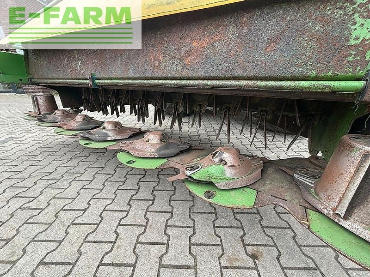 Mähwerk del tipo Krone big m ii, Gebrauchtmaschine In gg VEGHEL (Immagine 4)