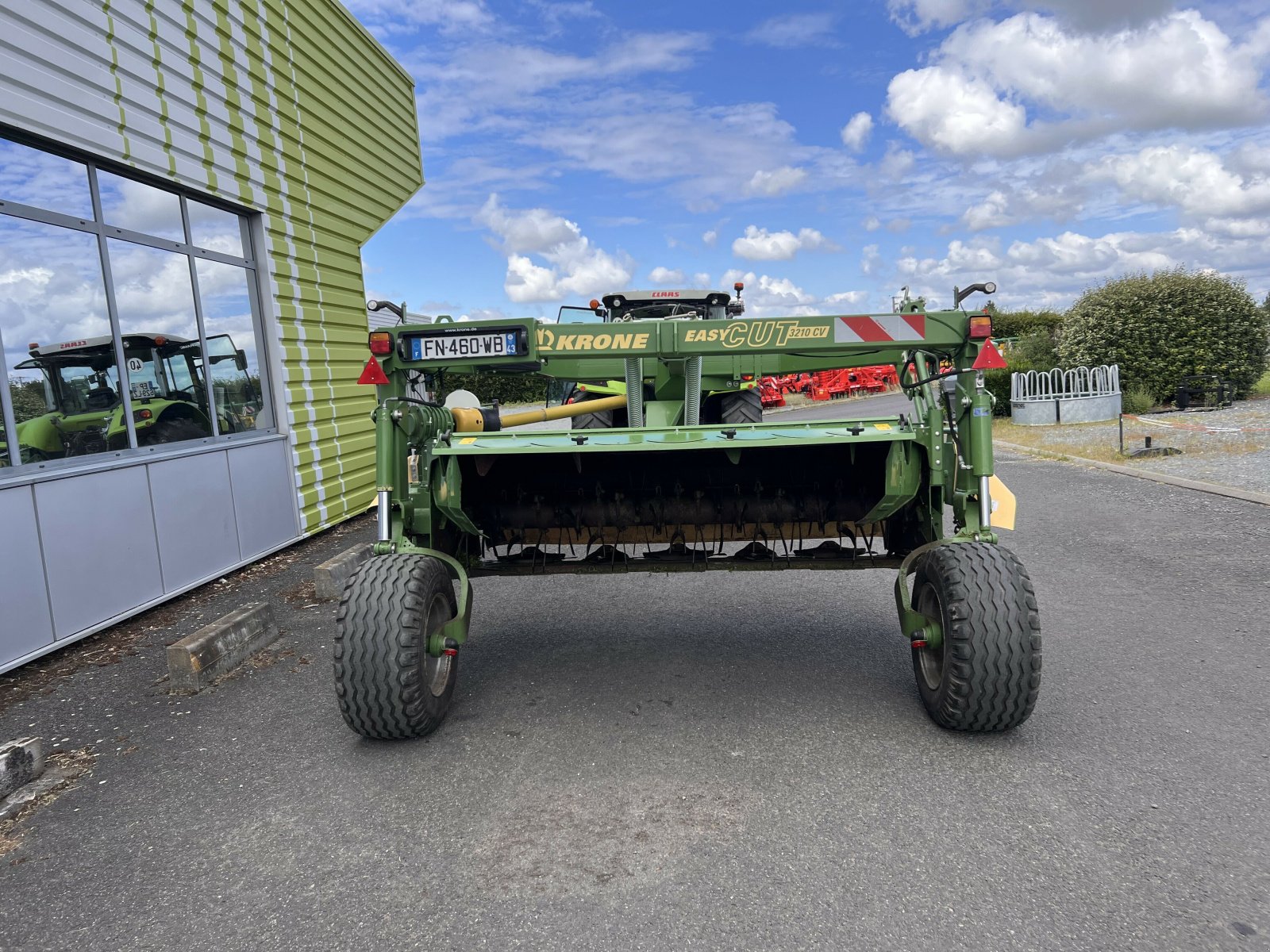 Mähwerk of the type Krone EASY CUT 3210 CV, Gebrauchtmaschine in Issoire (Picture 4)