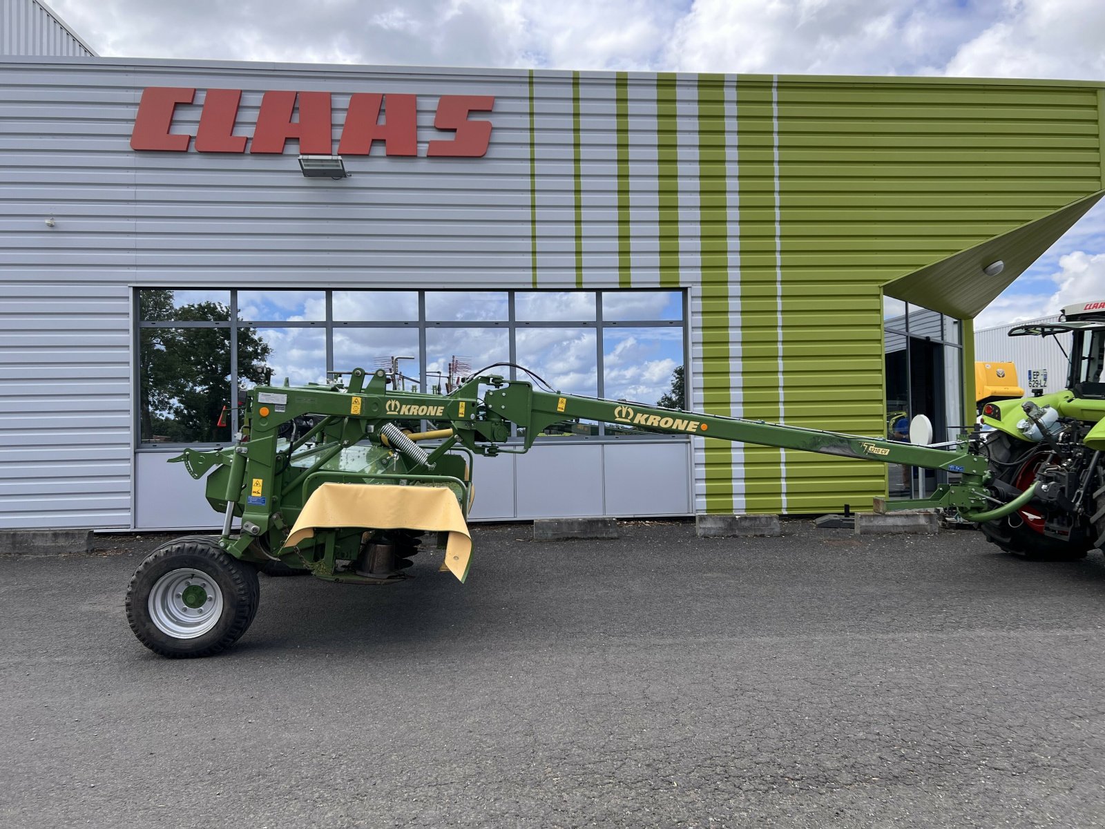 Mähwerk of the type Krone EASY CUT 3210 CV, Gebrauchtmaschine in Gannat (Picture 2)