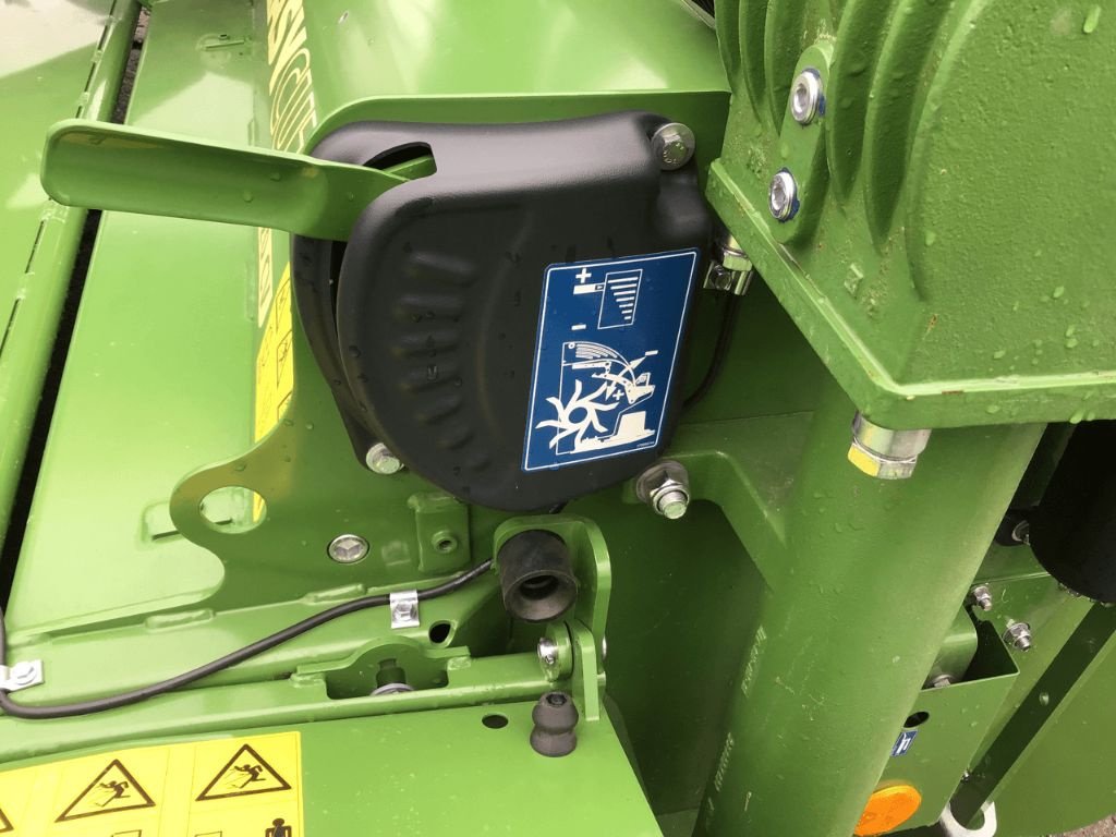 Mähwerk tip Krone EASY CUT F 320 CV GLIDE, Gebrauchtmaschine in Vogelsheim (Poză 10)