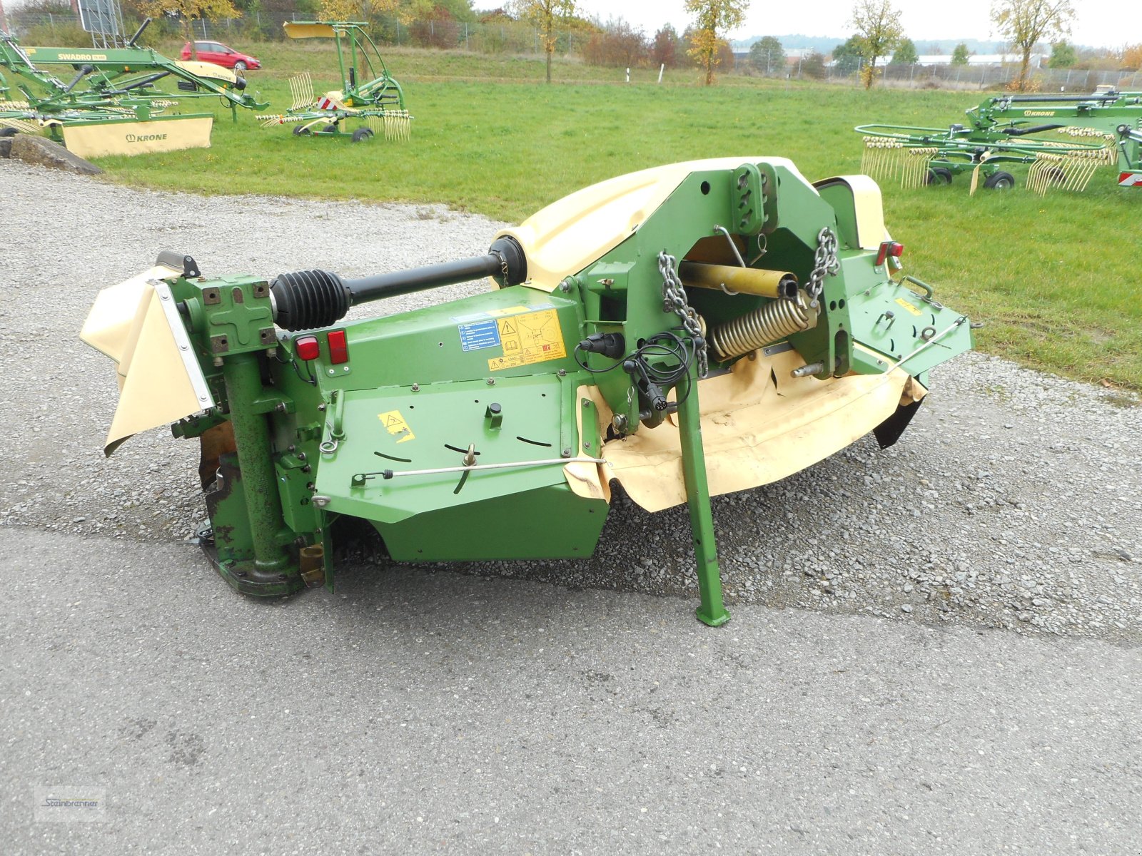 Mähwerk van het type Krone Easy Cut F 320 CV, Gebrauchtmaschine in Wörnitz (Foto 3)