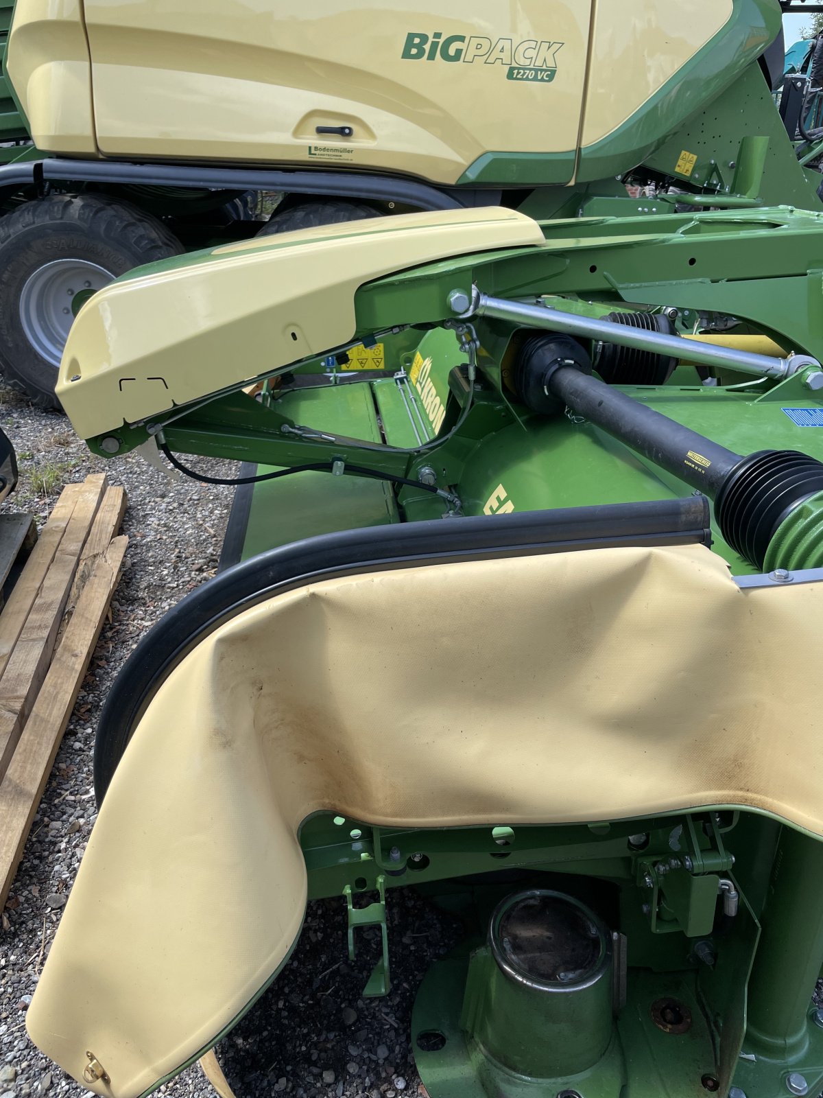 Mähwerk van het type Krone Easy Cut F 320 CV, Gebrauchtmaschine in Ochsenhausen (Foto 2)