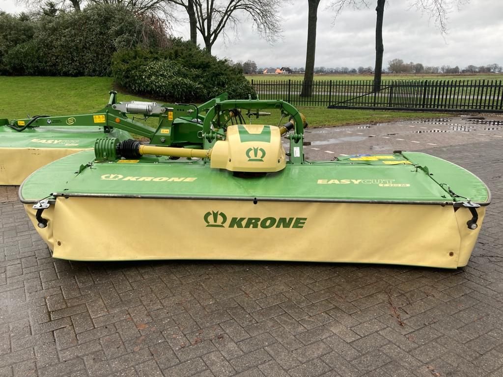 Mähwerk typu Krone Easy Cut F 320 M / R 400, Gebrauchtmaschine w Vriezenveen (Zdjęcie 9)