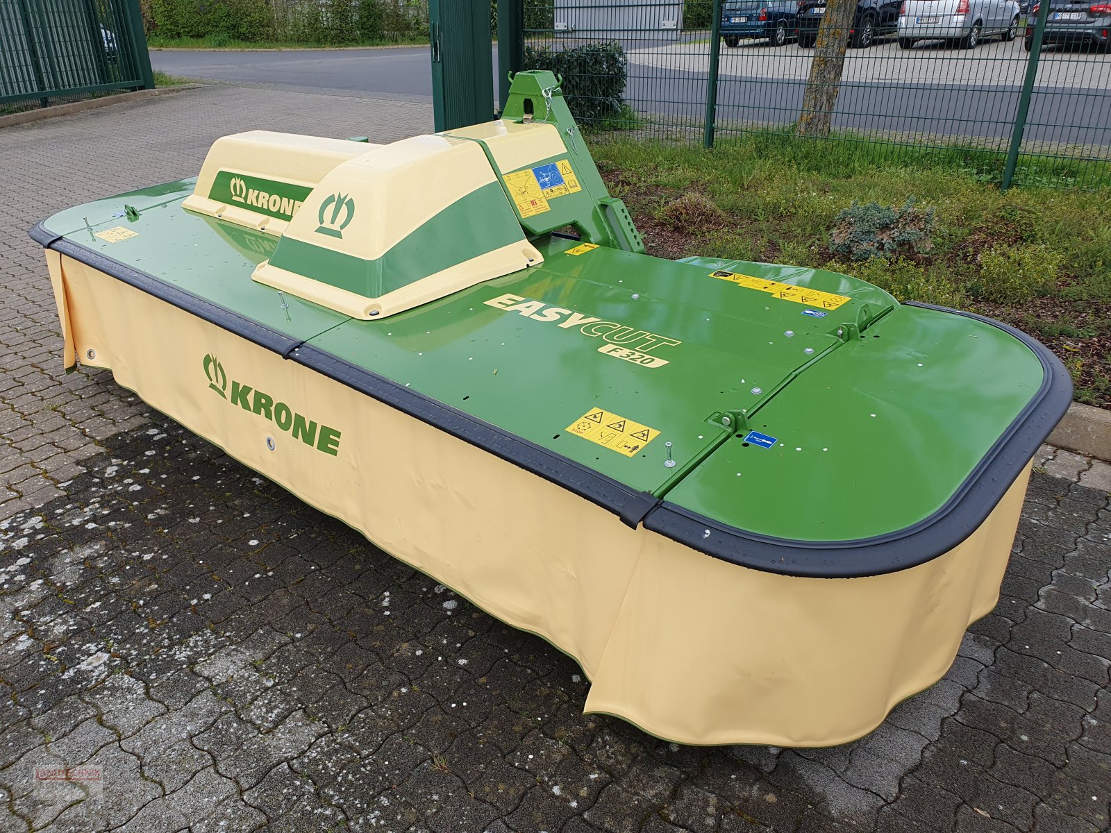 Mähwerk del tipo Krone Easy Cut F 320, Neumaschine en Kirkel-Altstadt (Imagen 1)