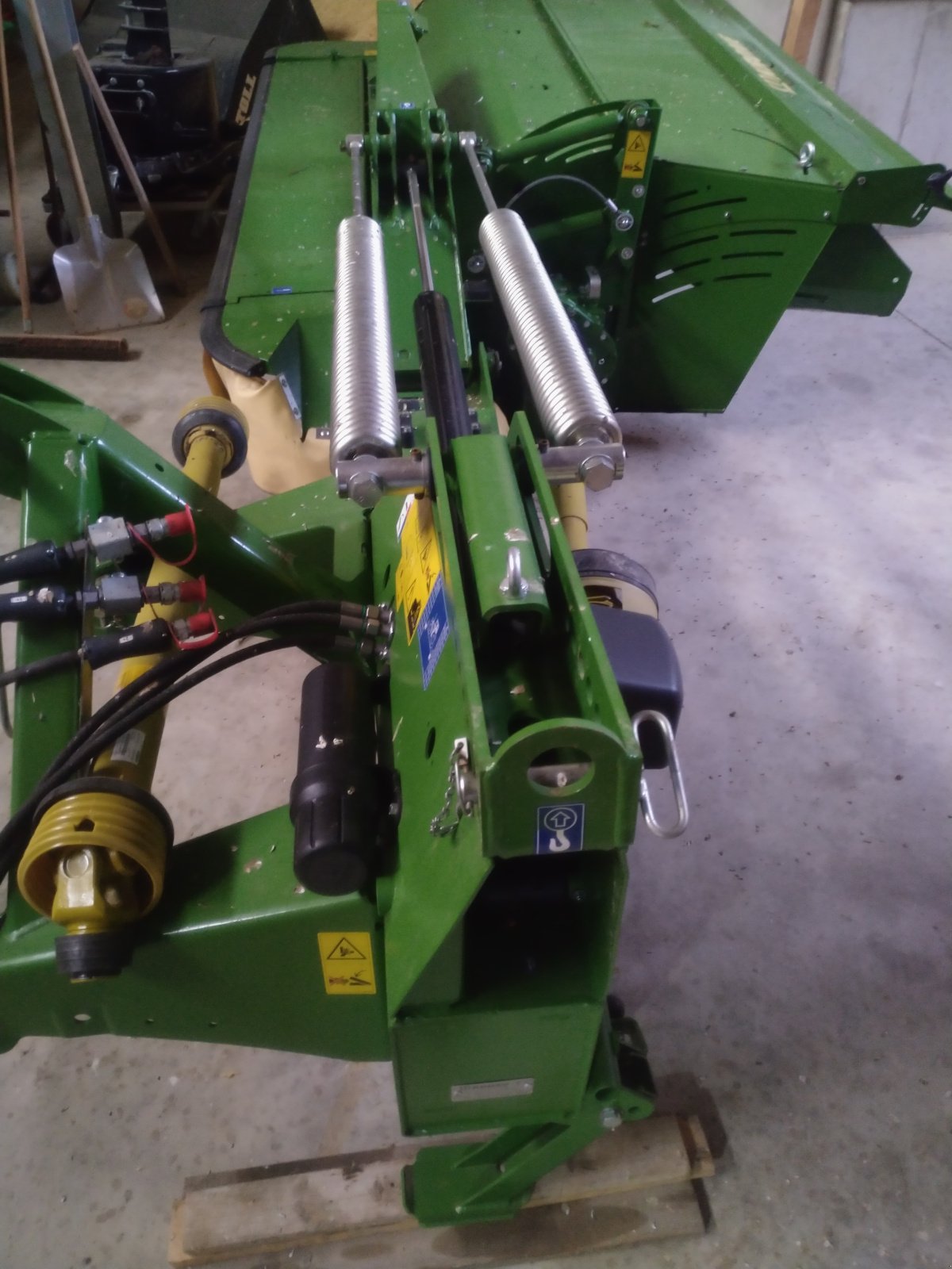 Mähwerk tipa Krone Easy Cut R 320 CV, Gebrauchtmaschine u Regensburg (Slika 2)