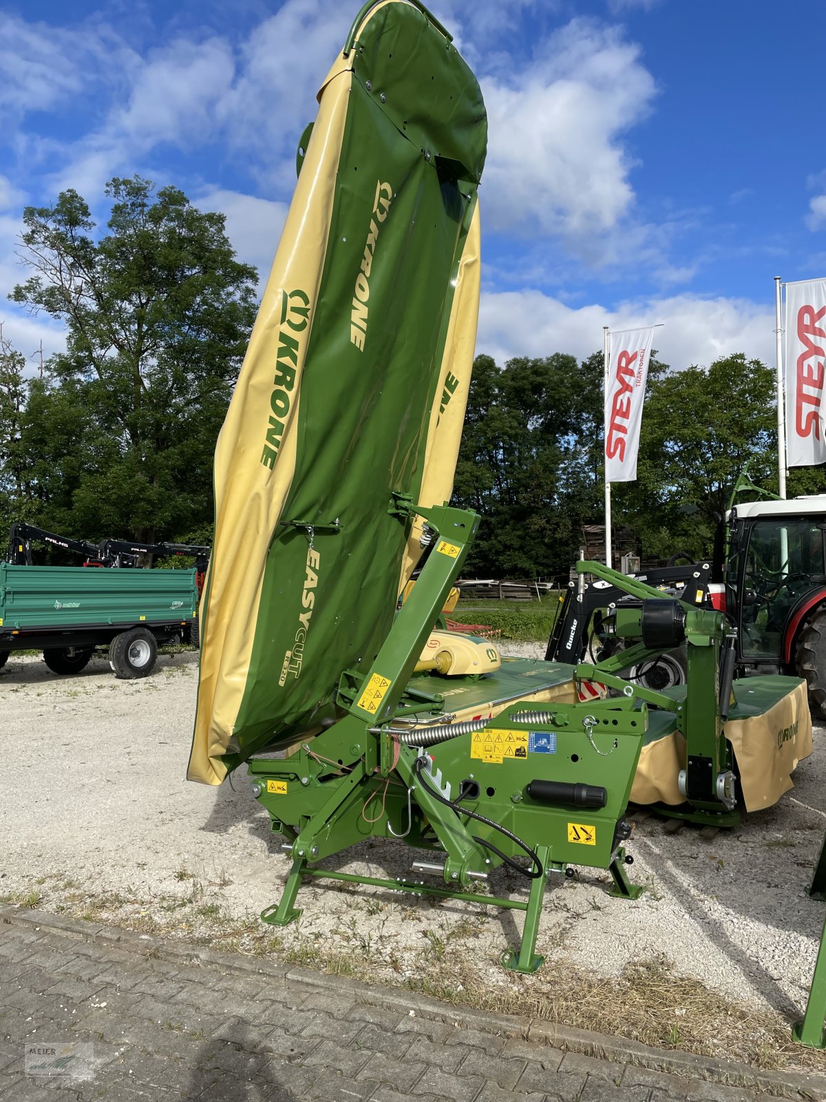 Mähwerk del tipo Krone Easy Cut R 320, Neumaschine In Hersbruck (Immagine 1)